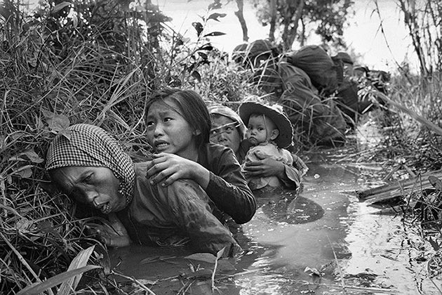 http://www.motherjones.com/wp-content/uploads/AP_publicity-5_Vietnam-Real-War-2SM.jpg