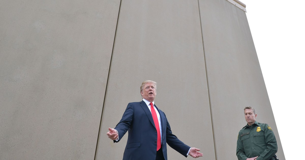 The GoFundMe Campaign to Build Trump's Wall Crashes and ...