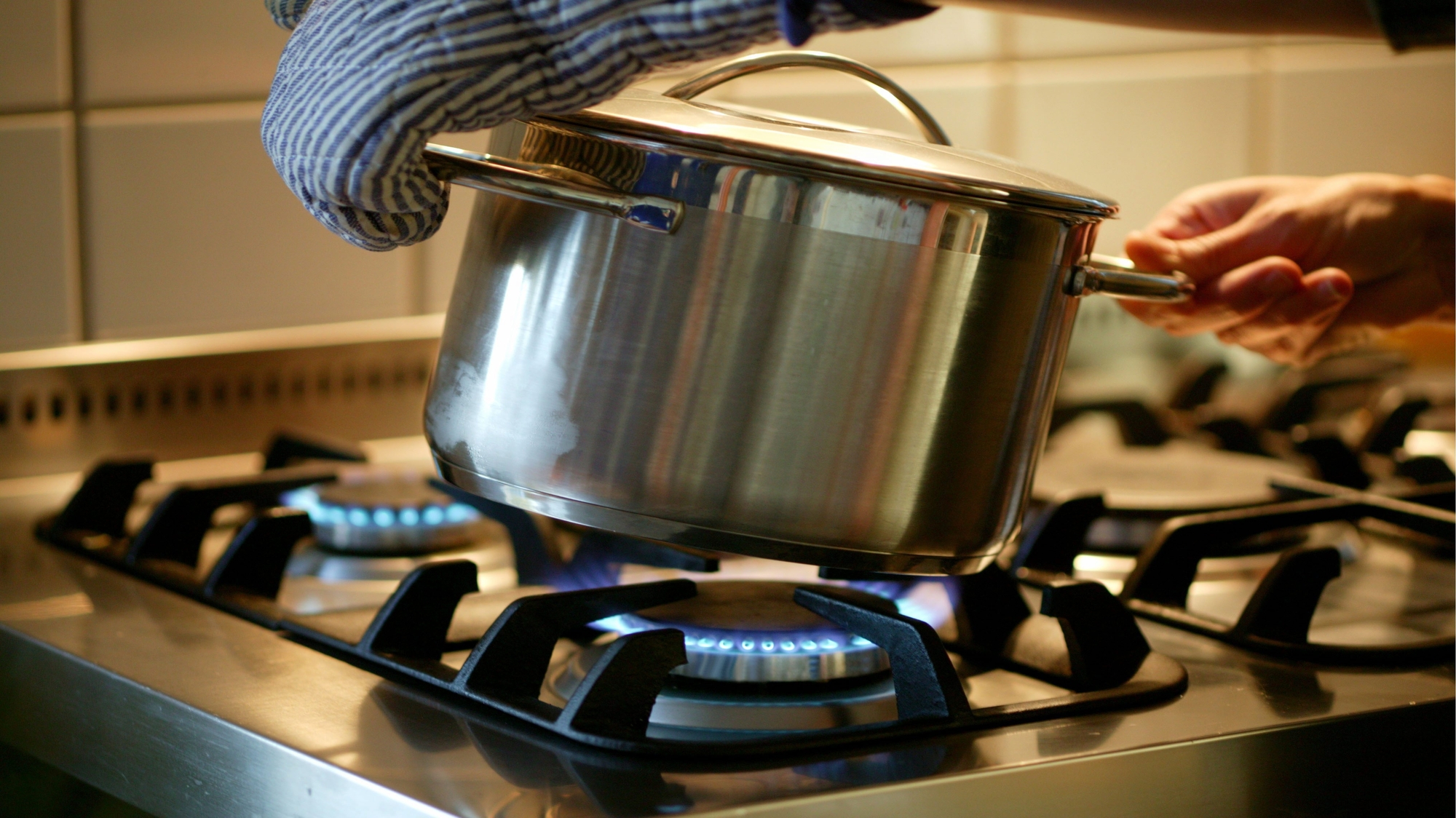 What to Know About the Risks of Gas Stoves and Appliances Mother Jones