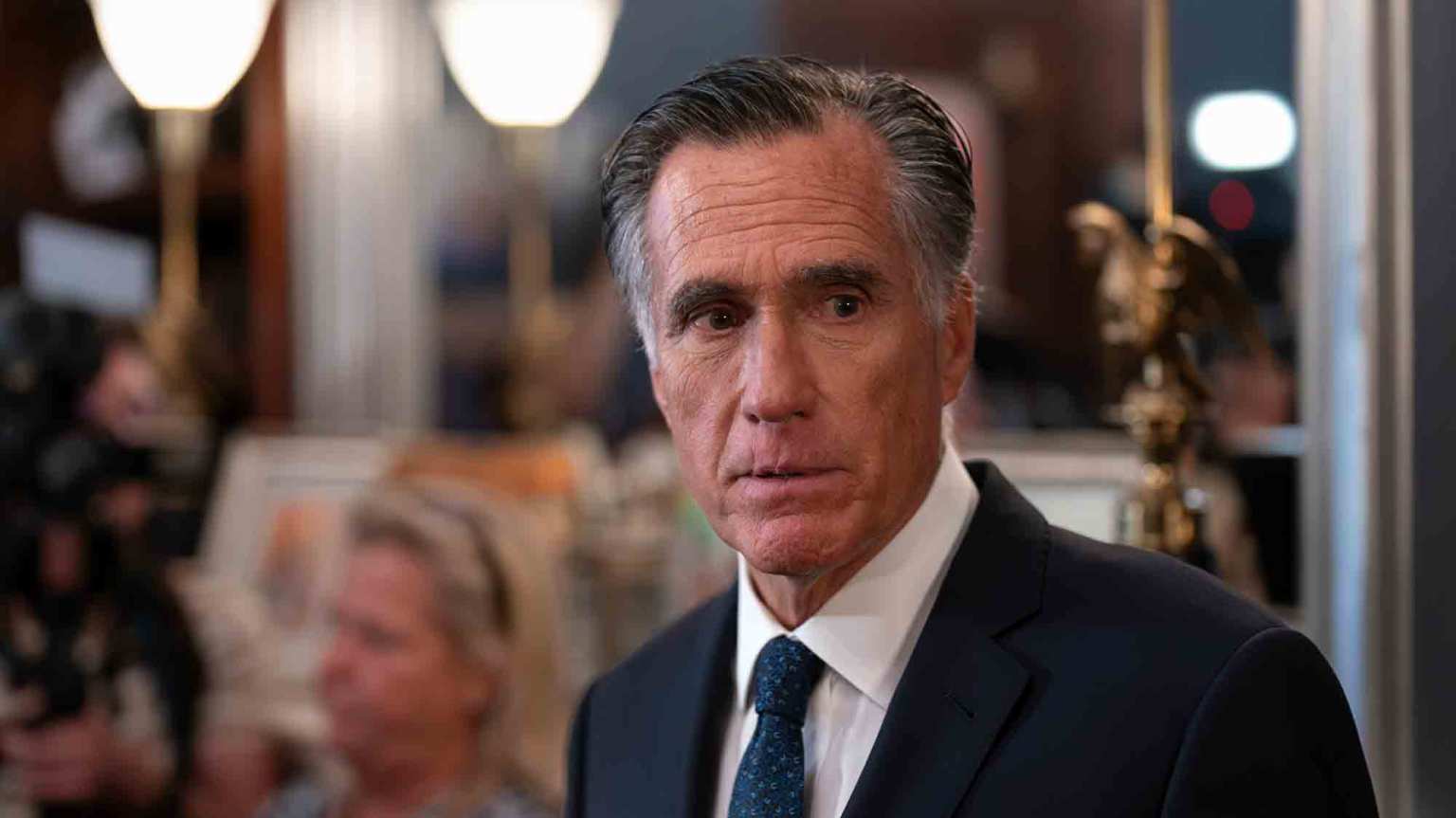 How the 47-Percent Video Drove Mitt Romney to Depression and Nearly Out of the 2012 Race (motherjones.com)