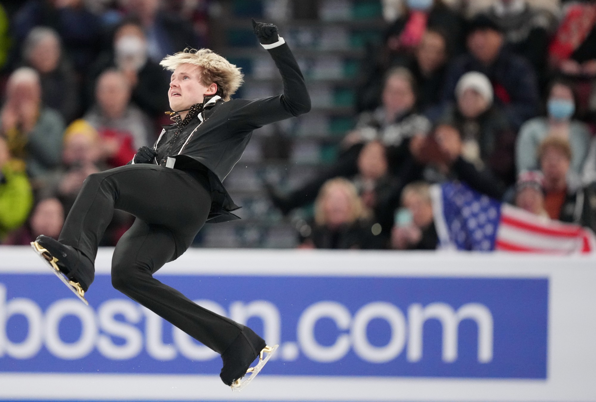 Watch an American Skater Win the World Figure Skating Championships in Stunning Fashion – Mother Jones