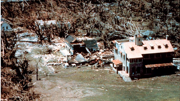See how Hurricane Andrew destroyed Miami landmarks
